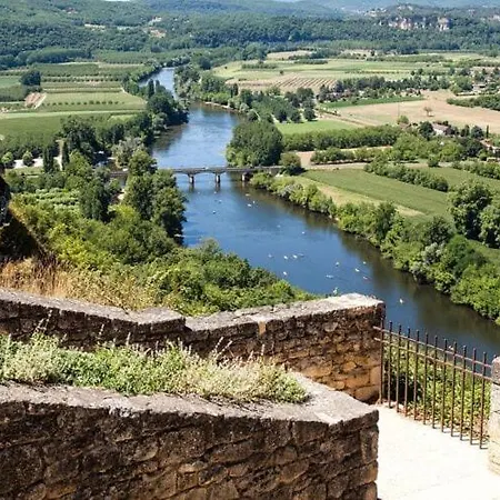 In France With Private Garden 펜션