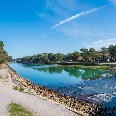 In France With Private Garden *